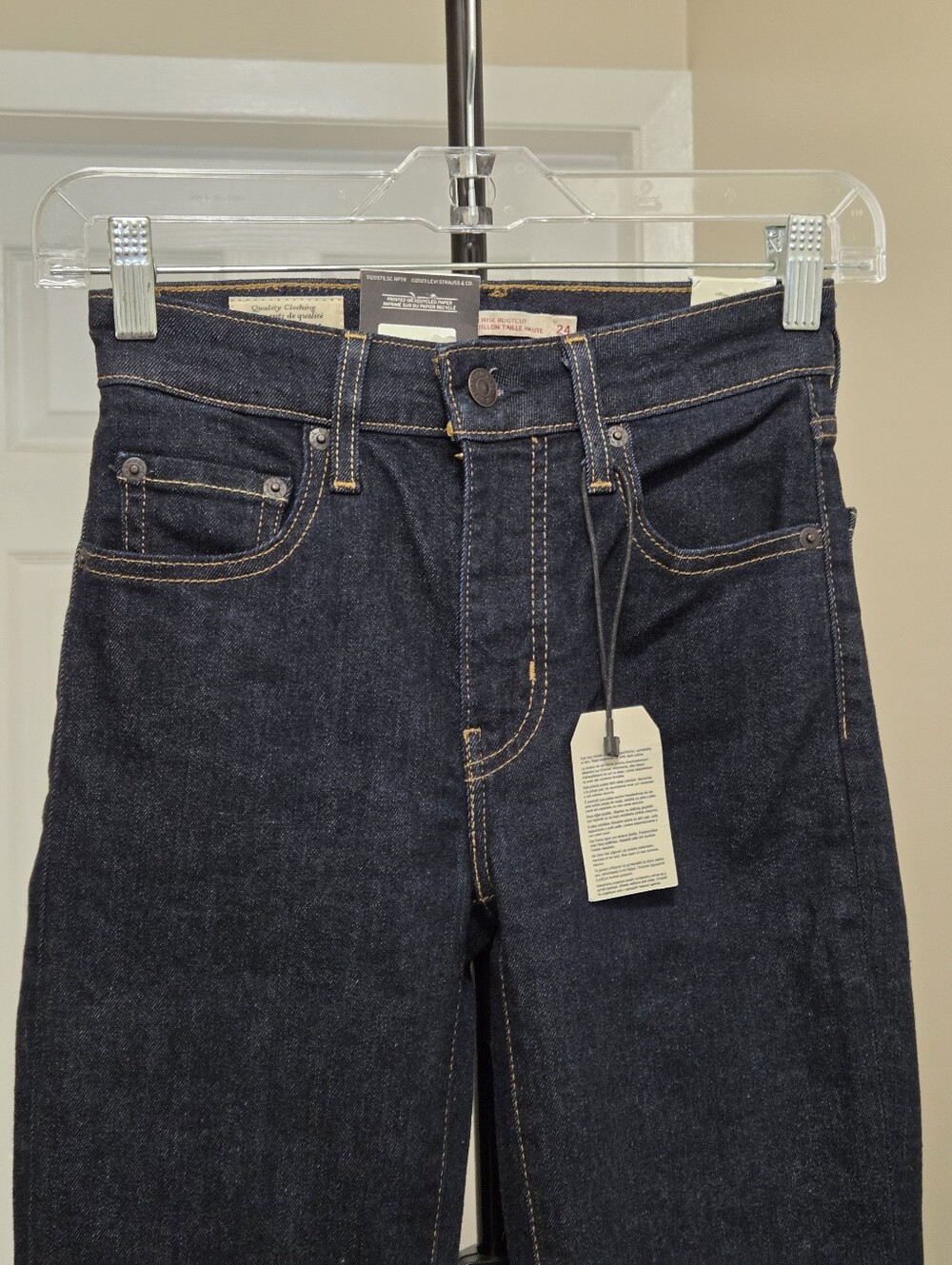 NWT Levi's 725 High-Rise Bootcut Jeans Dark Indigo Wash Cotton Stretch Classic - Picture 3 of 9